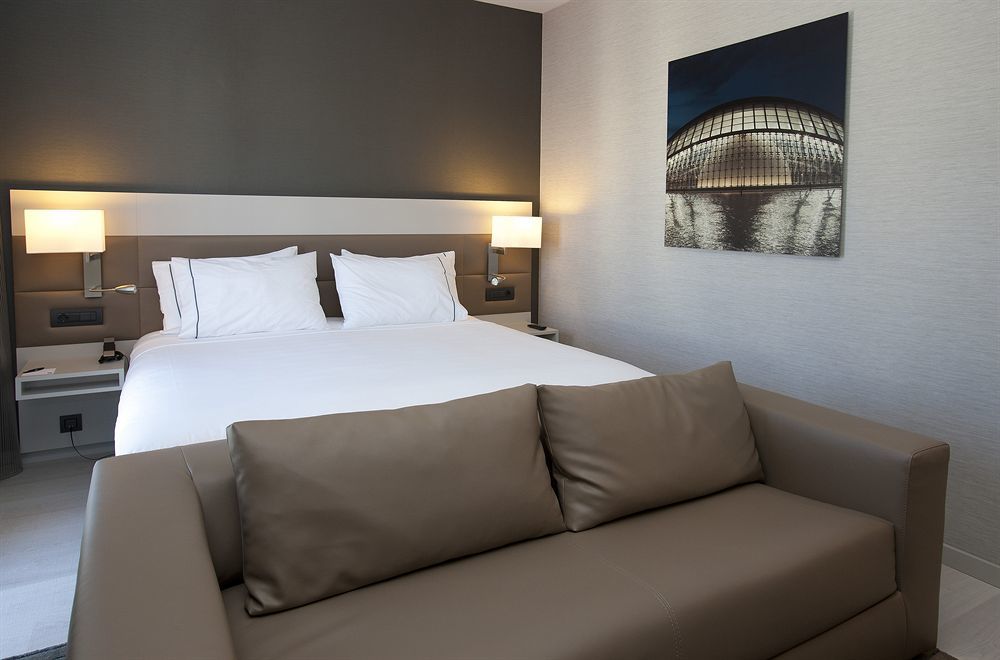 Sh Colon Valencia Hotell Exteriör bild